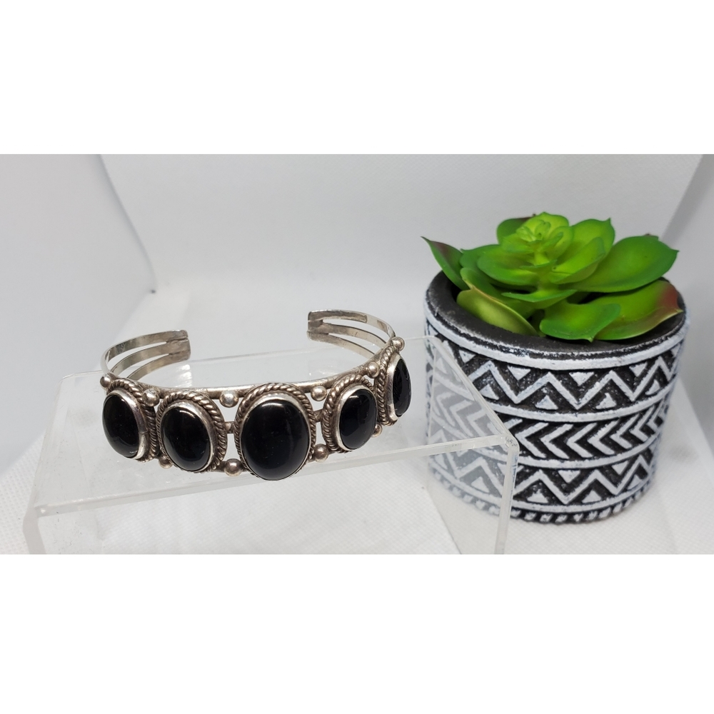 Spencer Signed Navajo Onyx Row Bracelet